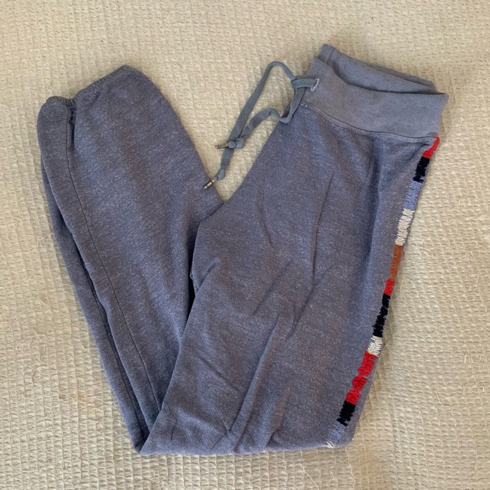 Sundry x anthropologie blue grey rainbow striped cuffed sweatpants lounge bottom